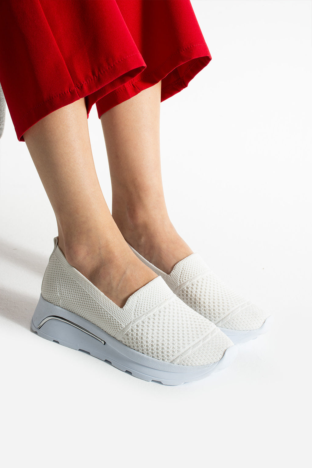 Beyaz Triko Rahat Spor Ayakkabı Comfort Yumuşak Tabanlı Snekaer (4,5CM)