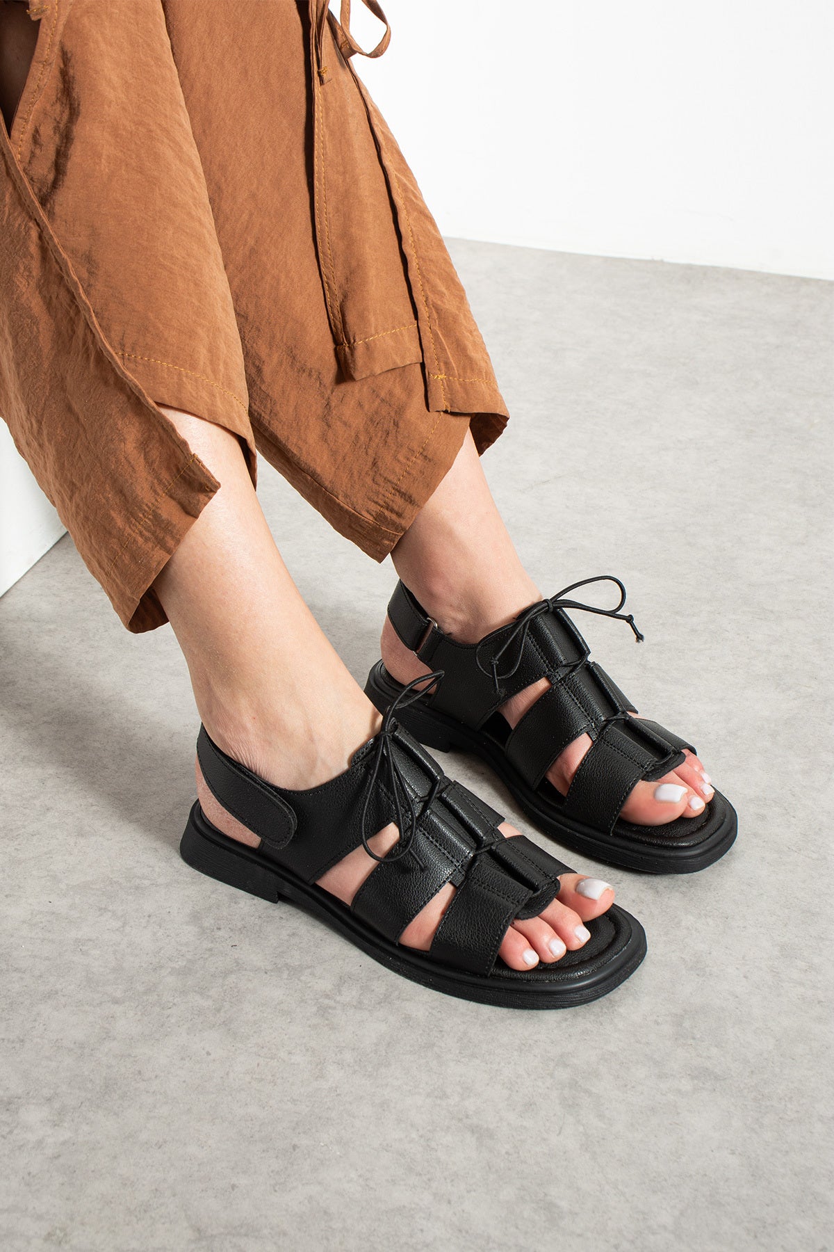 Siyah Kadın Sandalet İpli Bodrum Tarz Sandalet Ergonomik Rahat Stil