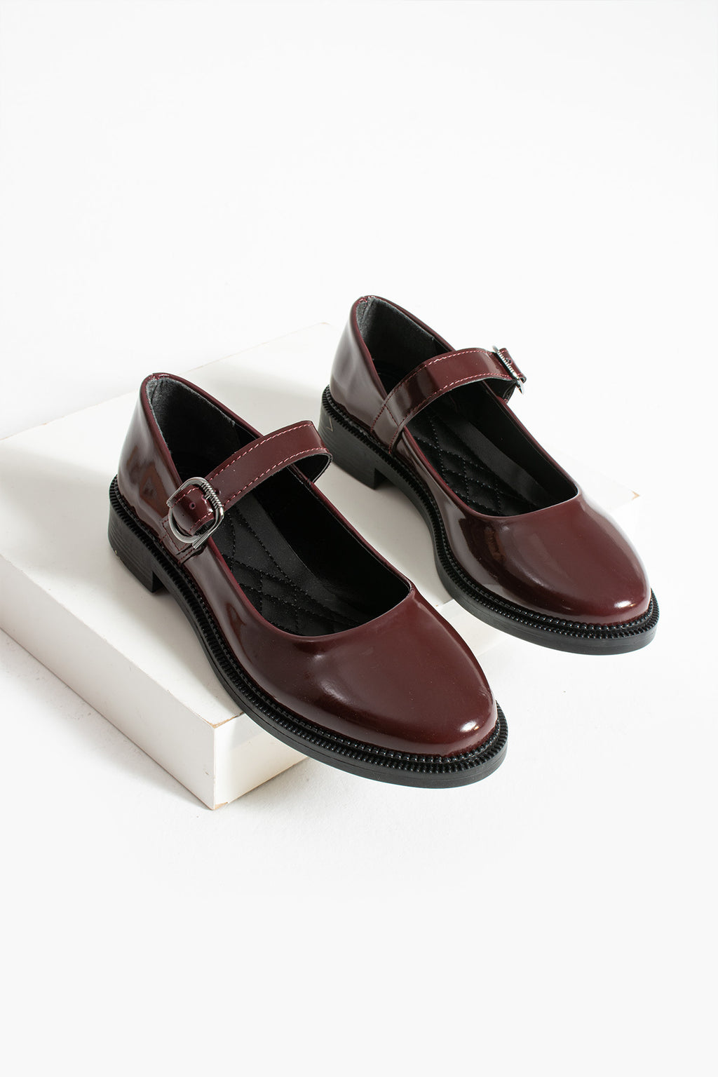 Bordo Rugan Kadın Günlük Rahat Ergonomik Ayakkabı
