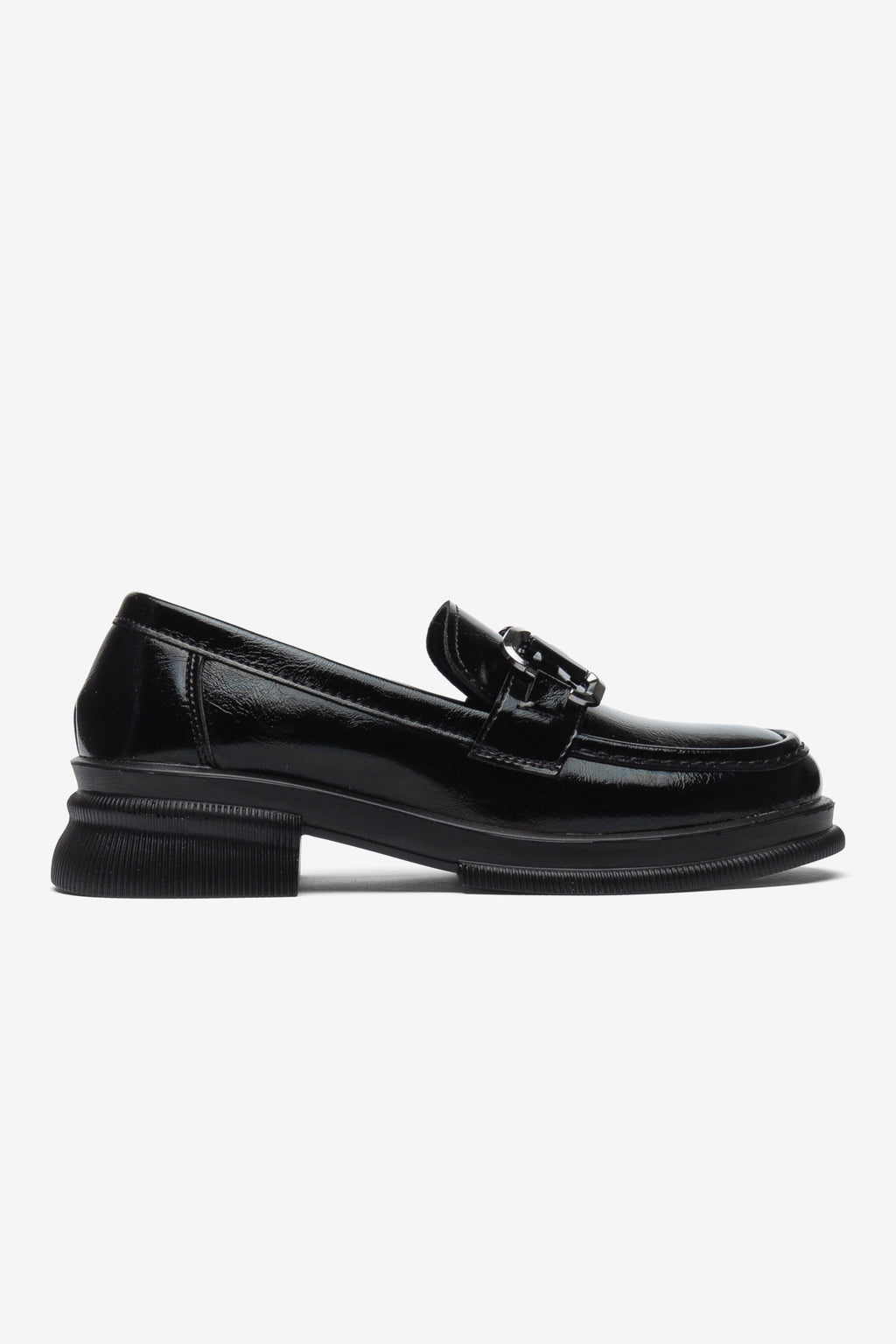 El Yapımı Siyah Kalın Tabanlı Kadın Loafer Ayakkabı